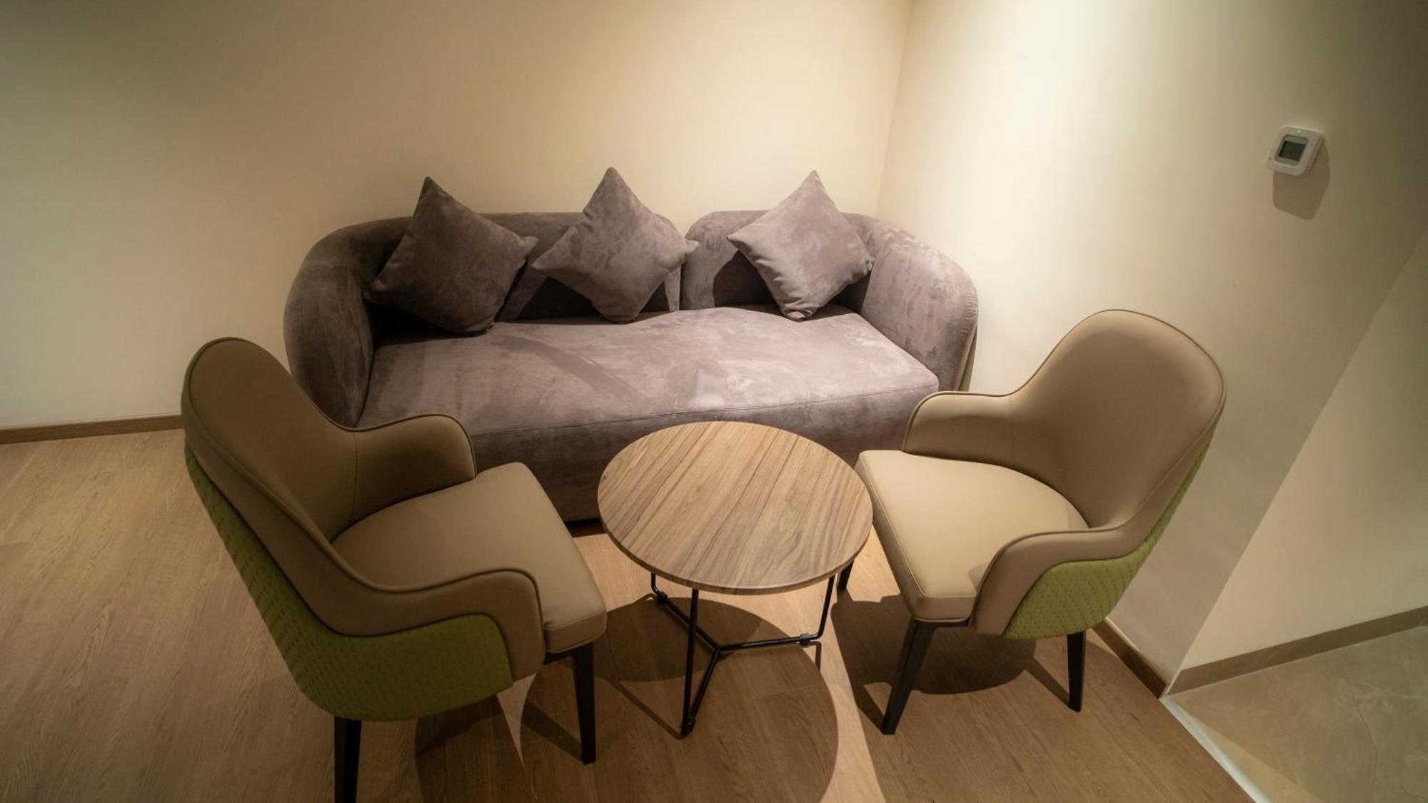 Hotel Tulips Grand ハイデラバード エクステリア 写真