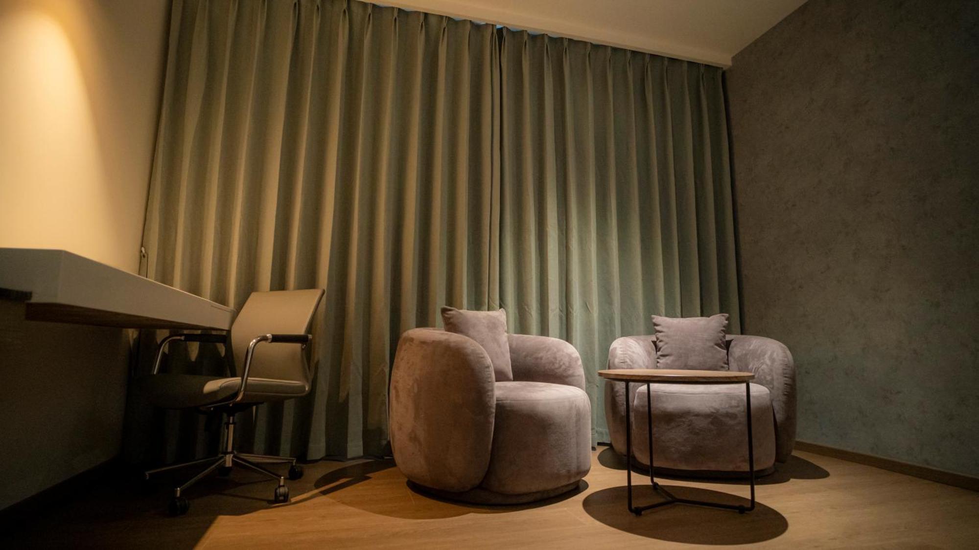 Hotel Tulips Grand ハイデラバード エクステリア 写真