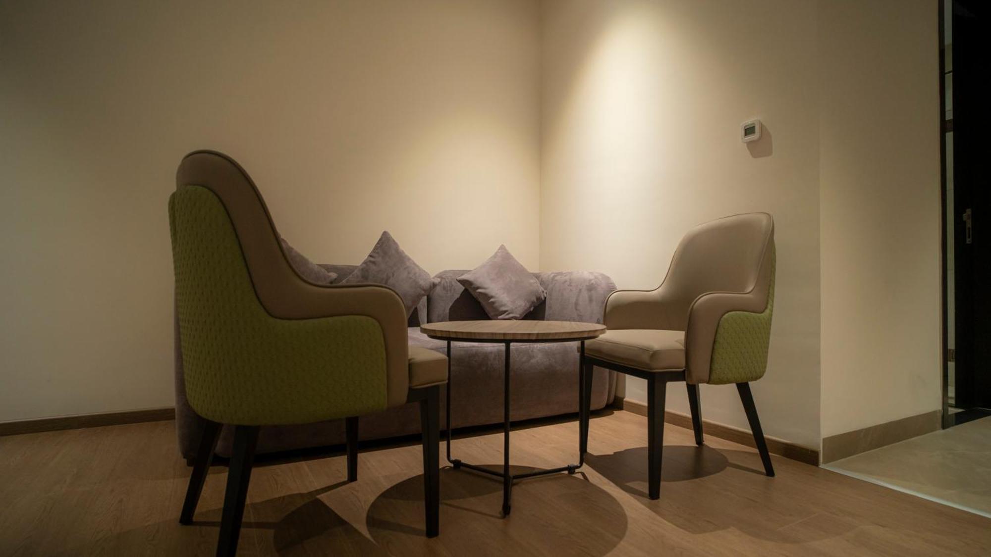 Hotel Tulips Grand ハイデラバード エクステリア 写真
